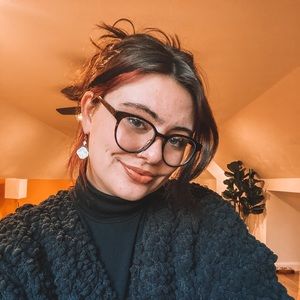 Meet your Posher, Lindsay